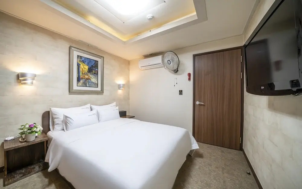 Tongyeong Hotel O2