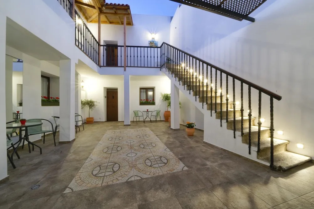 CASA VERDE Comfortable Air-Conditioned Modern Apartments