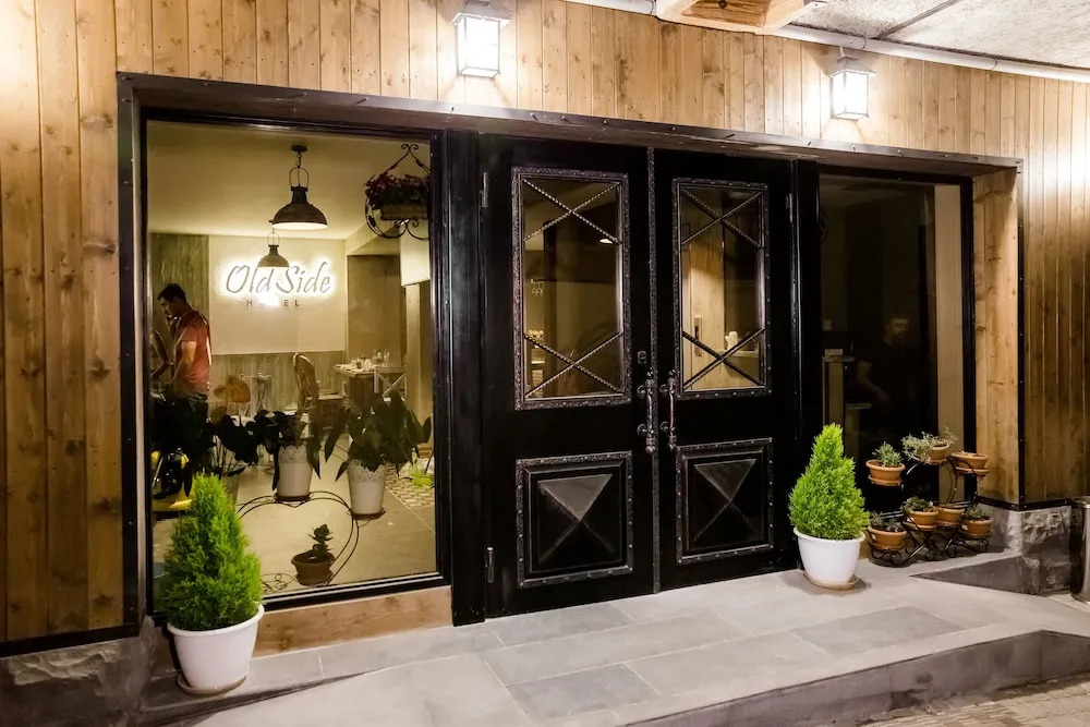 Old Side Boutique Hotel
