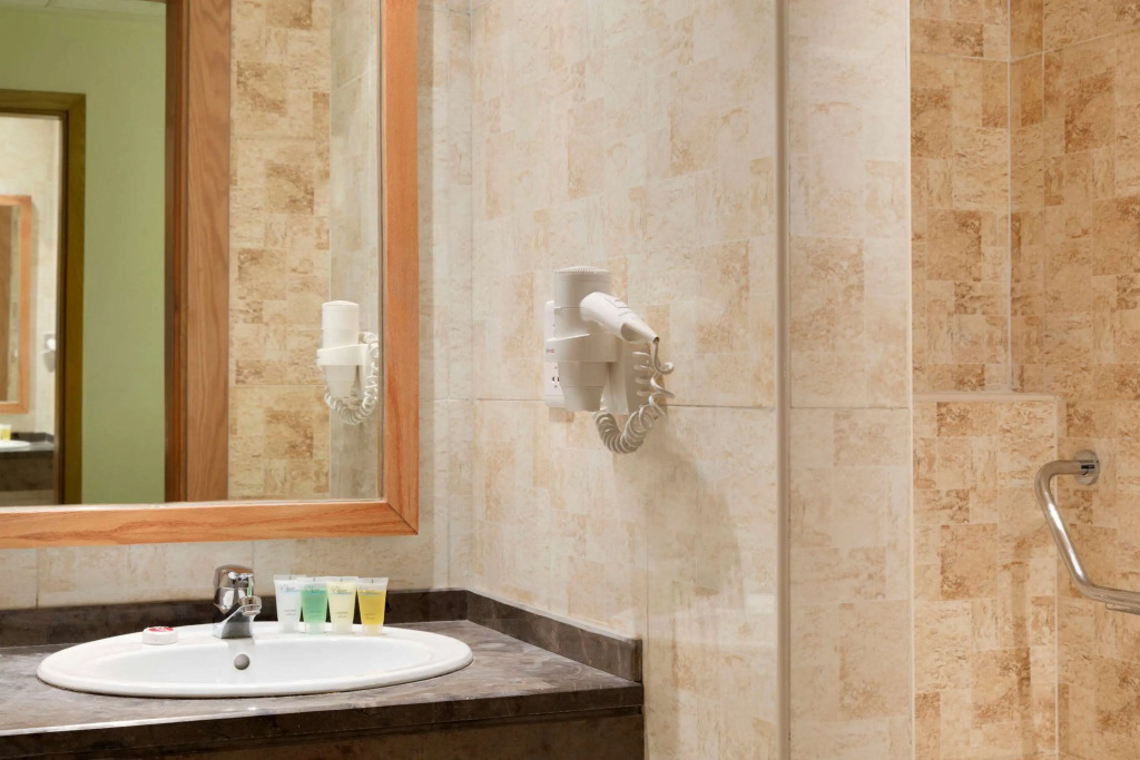 Ramada Resort Dead Sea