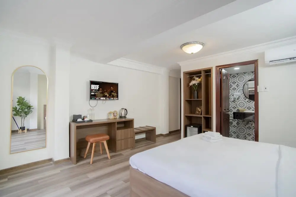 SAZI BEN THANH Hotel HCM