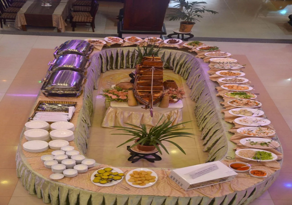 Bach Ma Hotel