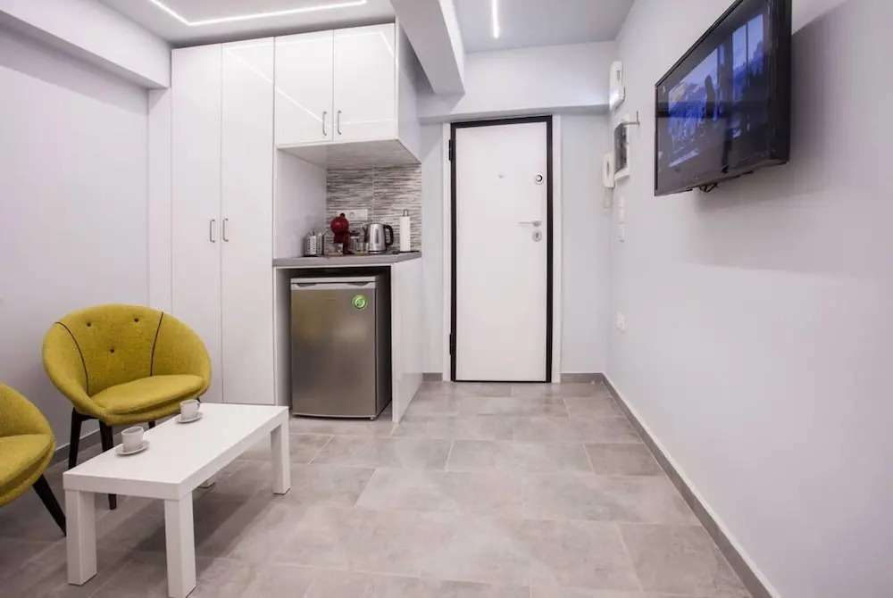 Exclusive New Modern Apartment at Syntagma Square