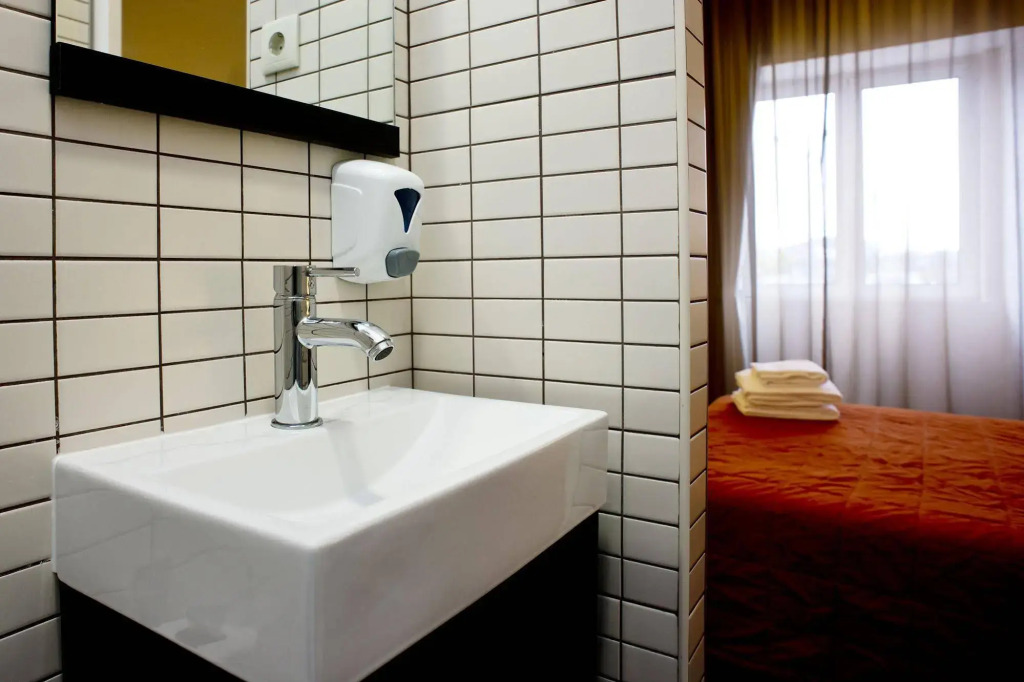 Riversuites