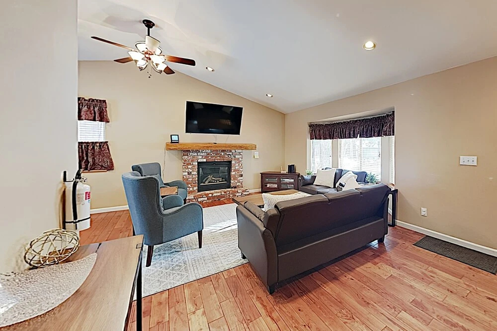 New Listing! Spacious Hideaway w/ Hot Tub home