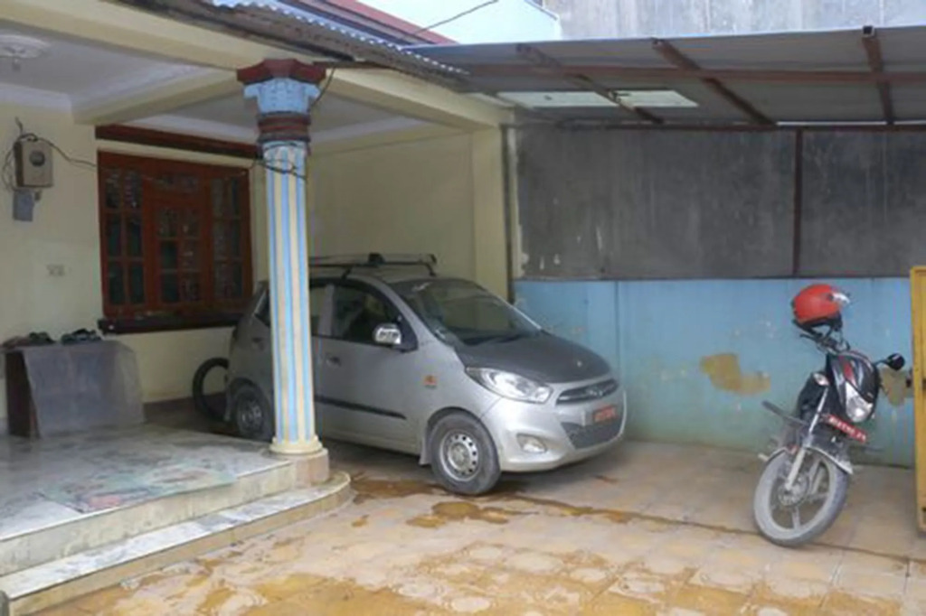 Saras Backpackers Hotel