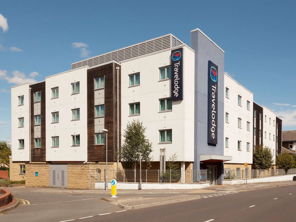 Travelodge Bracknell Central