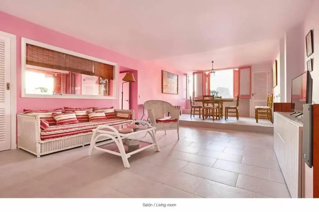 Precioso apartamento en la Muralla Roja - 0221