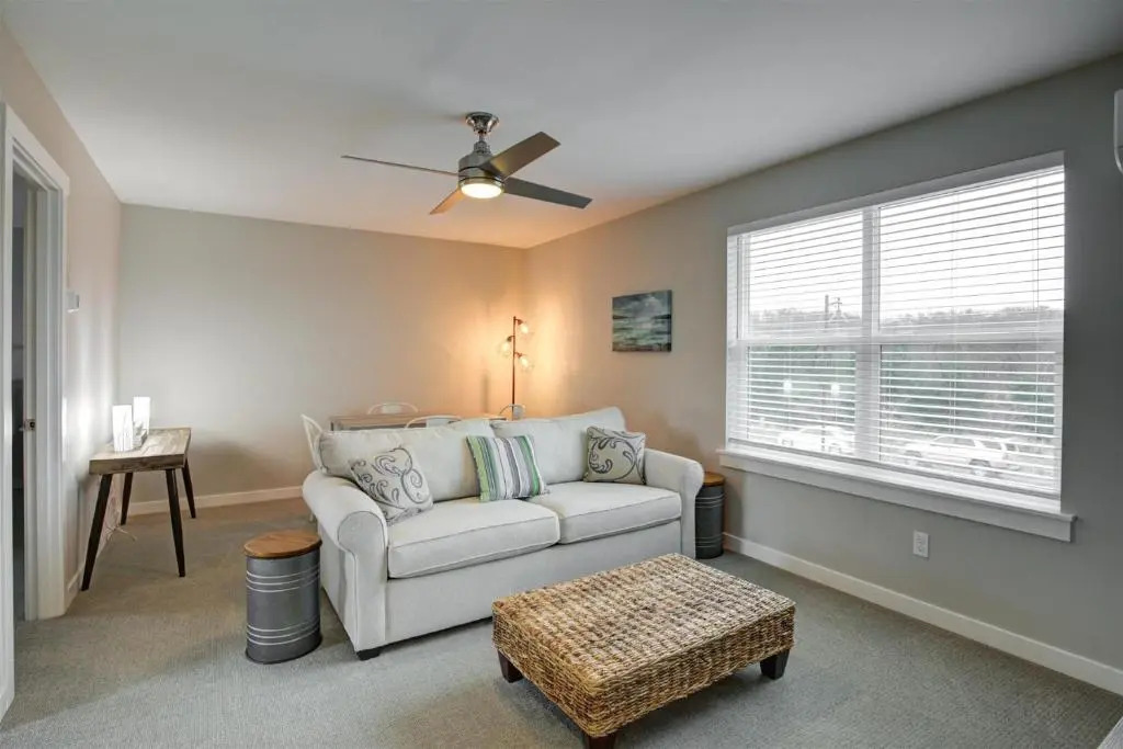 Coral Beach Cottage