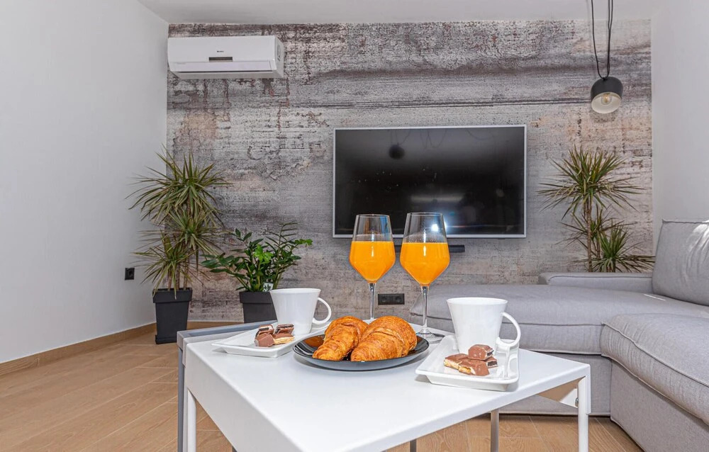 Gorgeous Home In Sibenik