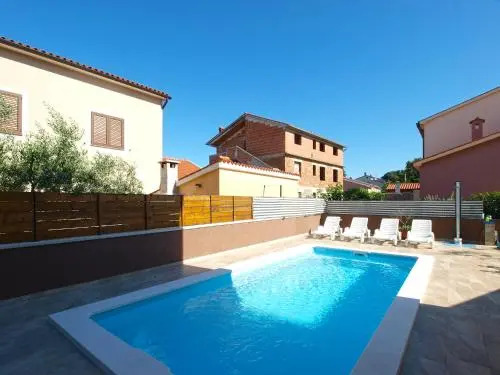 Apartments Mirko 647