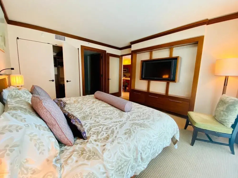Carillon Miami Beach Private Luxury Suites
