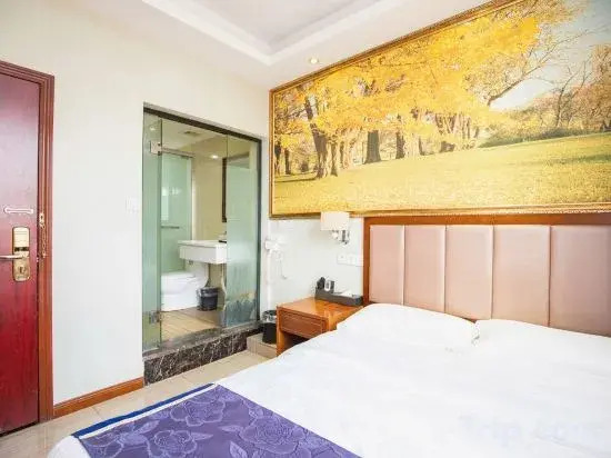 Xiangyun Hotel (Chongqing Library Metro Station Southwest Hospital Store)