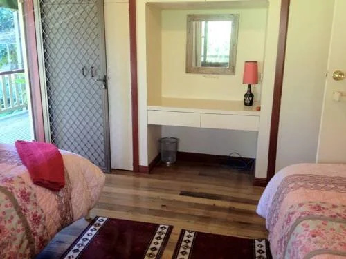 Tom and Sues Place