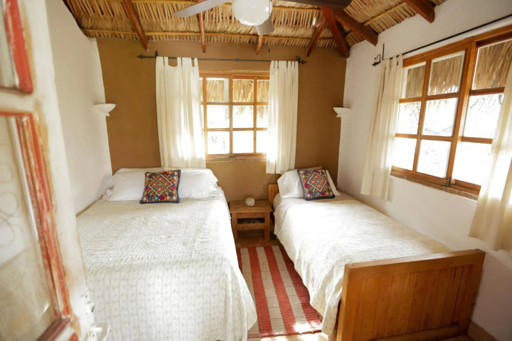 The Bungalows Hotel