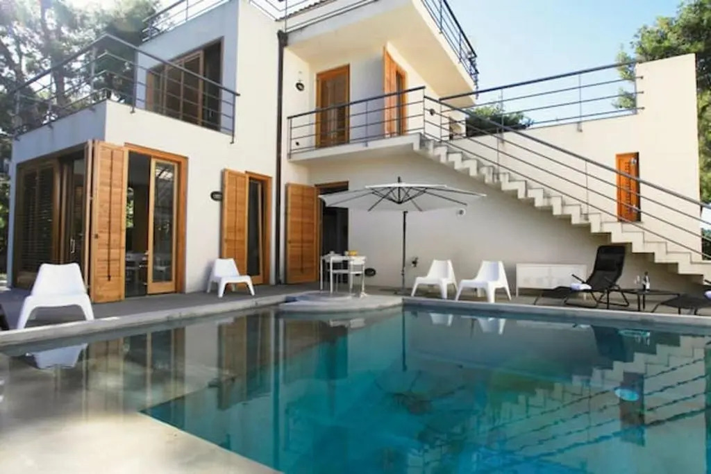 5 bedrooms villa with sea view private pool and furnished garden at Altavilla Milicia 1 km away from the beach