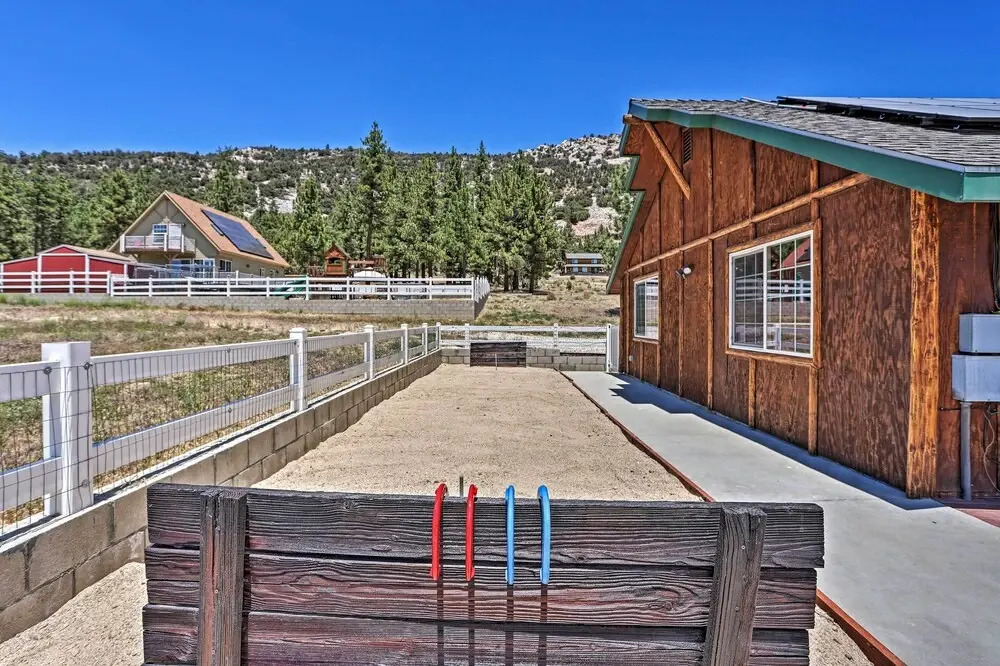 Hot Tub & Mtn Views: Peaceful Big Bear Home!