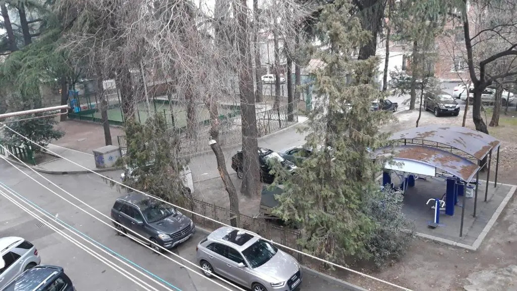 147 Davit Aghmashenebeli Avenue