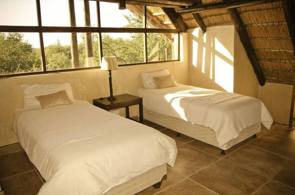 Morokolo Safari Lodge Self-catering
