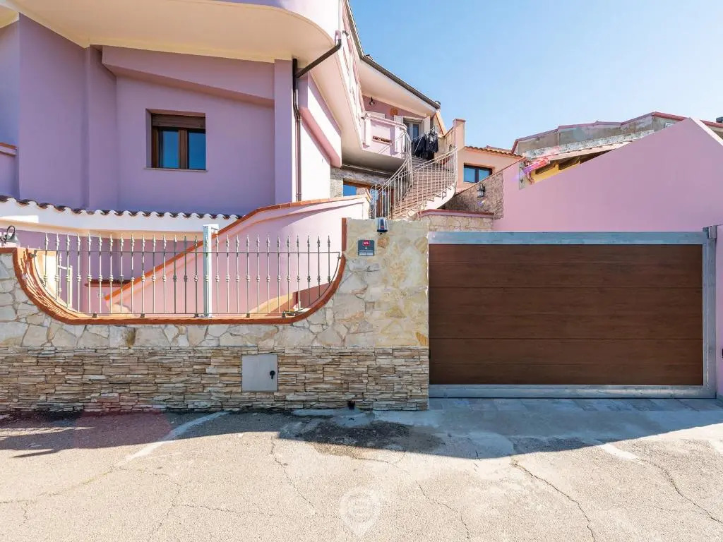 Mary's House - WiFi & Private Parking