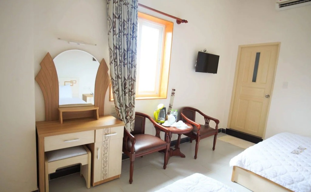 Jiny Tran Hotel