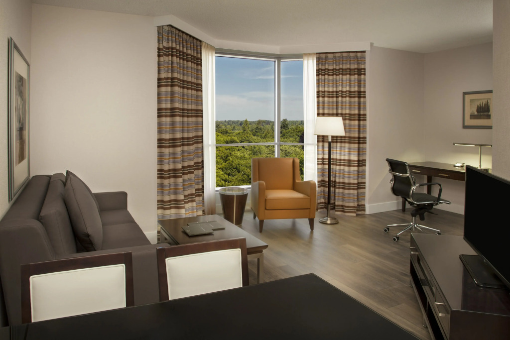 Hilton Suites Toronto-Markham Conference Centre & Spa