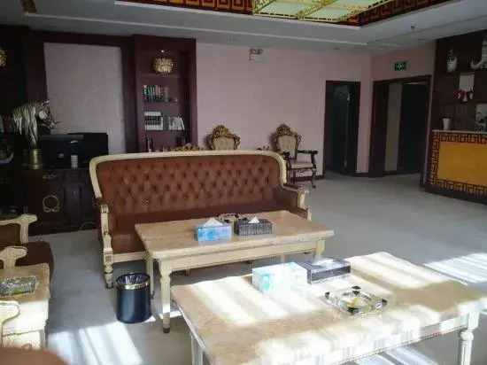 Xuedu Hotel
