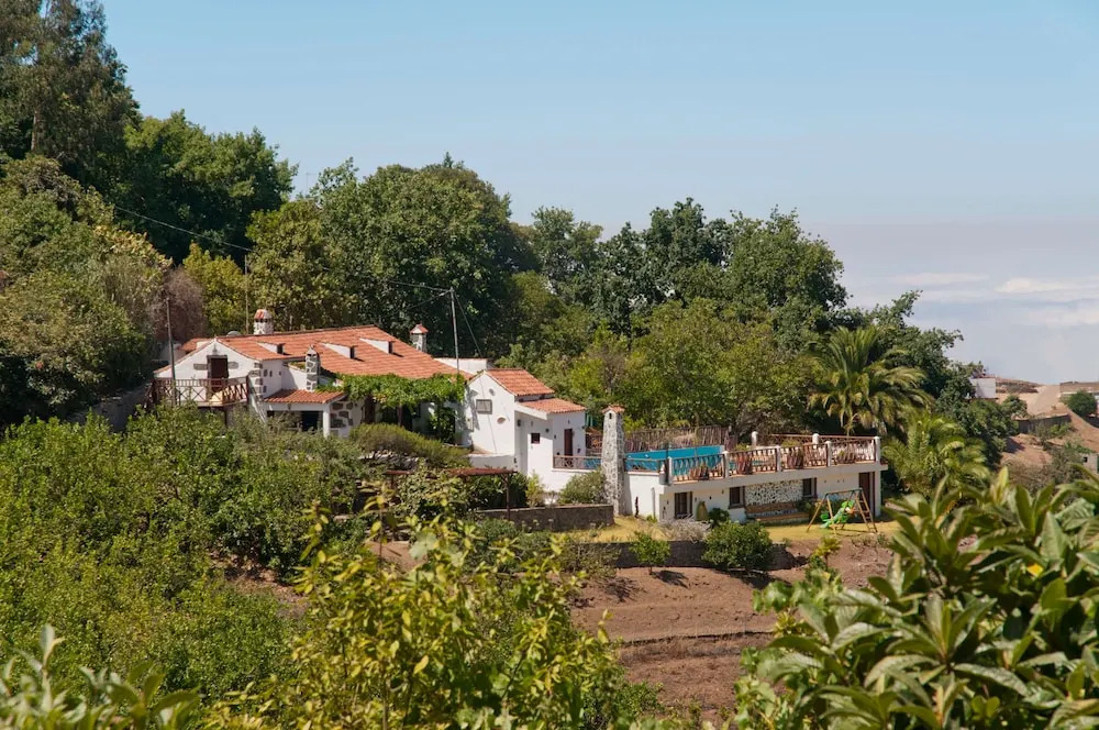 Casa Rural con Piscina Compartida Fontanales II