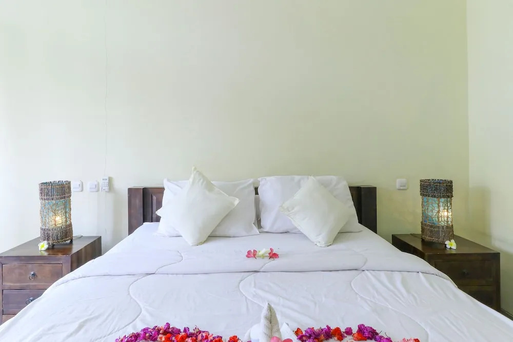 Maemae Beach House