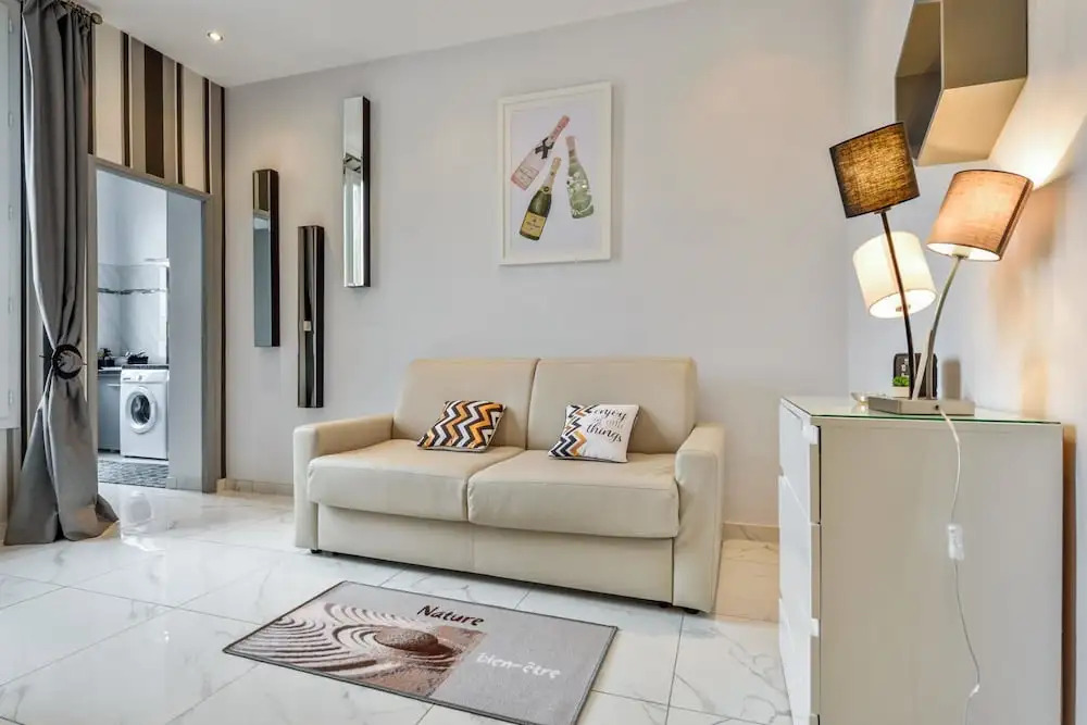 Jean Jaures Apartment 1