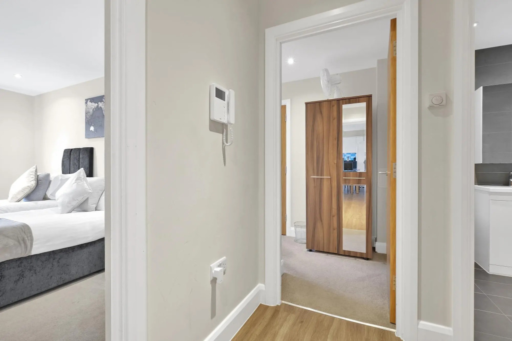 London Heathrow Living Serviced Apartments - Apt 2