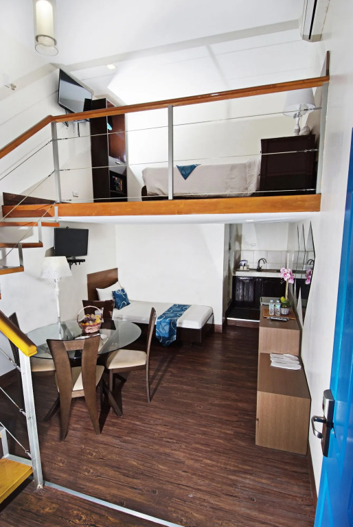 Skyblue Hotel