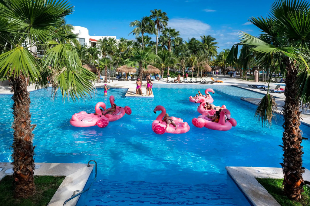Viva Azteca by Wyndham, A Trademark All Inclusive Resort