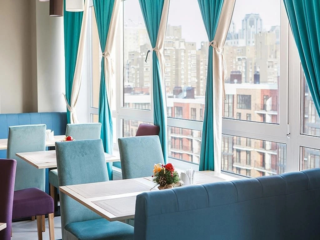 Raziotel Kyiv Yamska