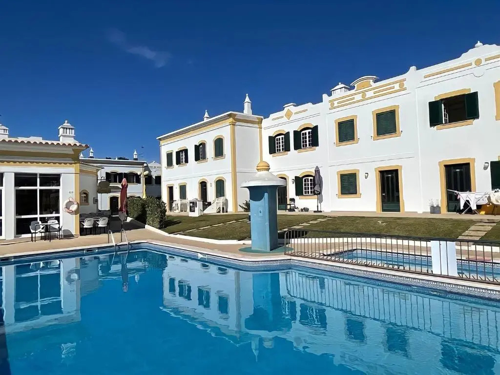 Relaxing 2 Bedroom House close to Vilamoura Marina