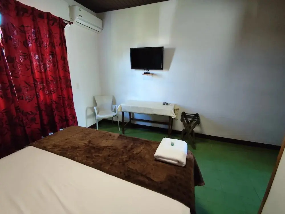 CEDE Inn Hotel