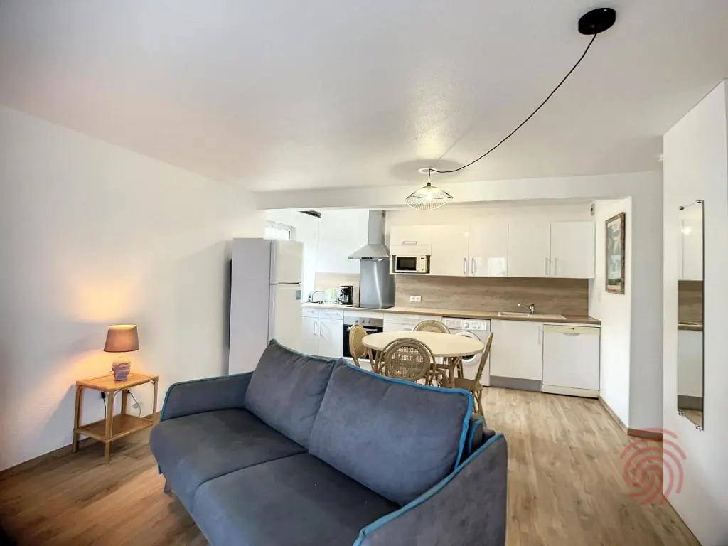 Appartement Lamalou-les-Bains, 1 pièce, 2 personnes - FR-1-451-56
