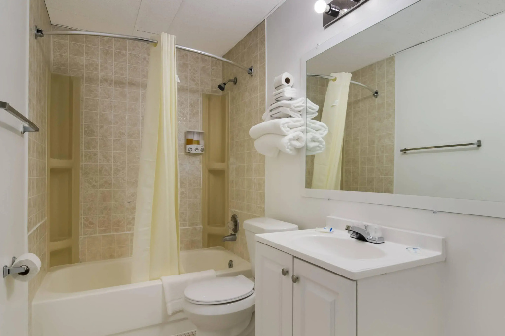 Rodeway Inn & Suites Sidney Historic Downtown I-80