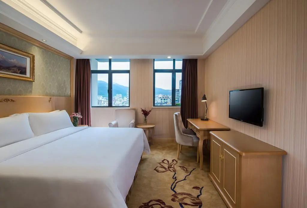 Vienna International Hotel Shenzhen Huanan City
