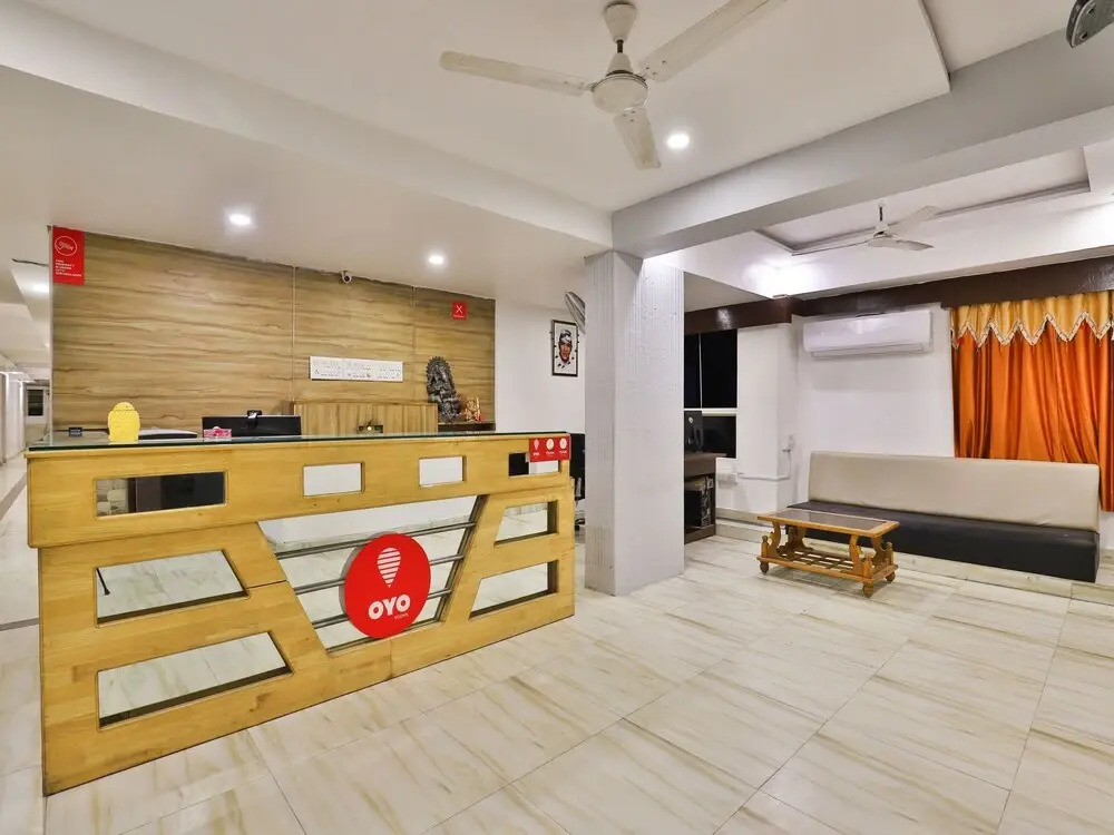 OYO 2252 Hotel Mukund
