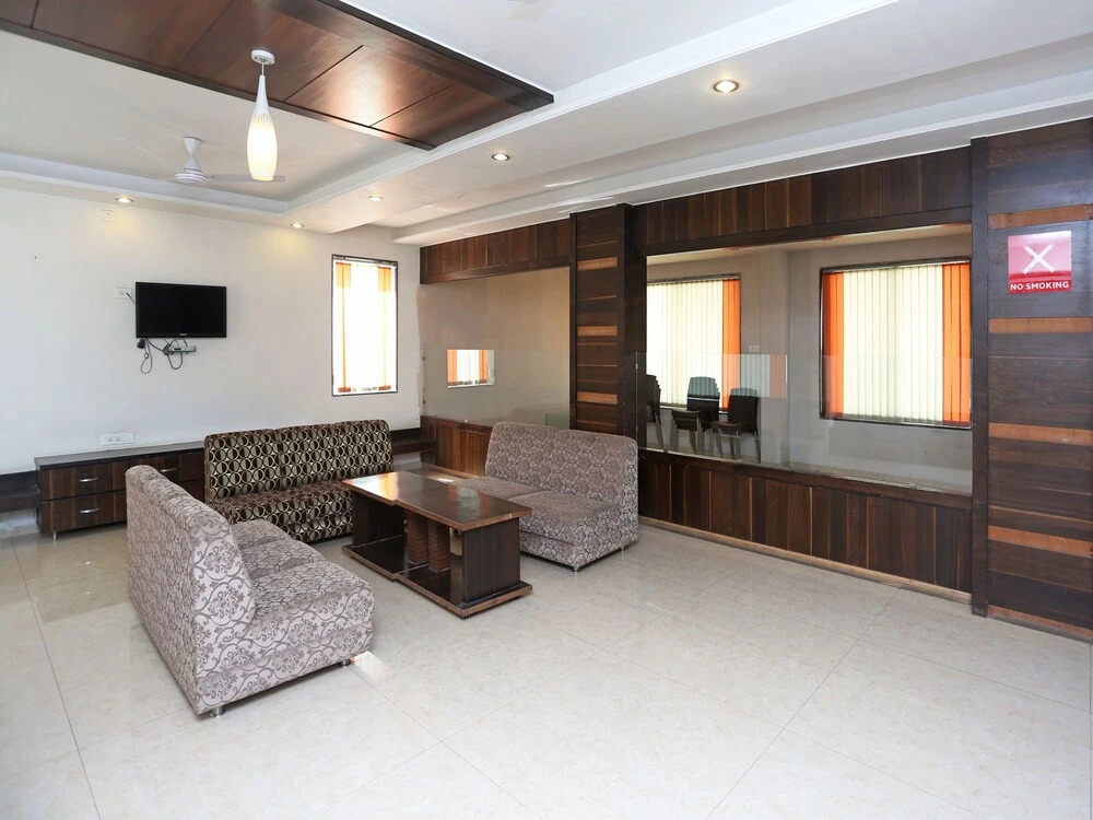OYO 2853 Ramanand