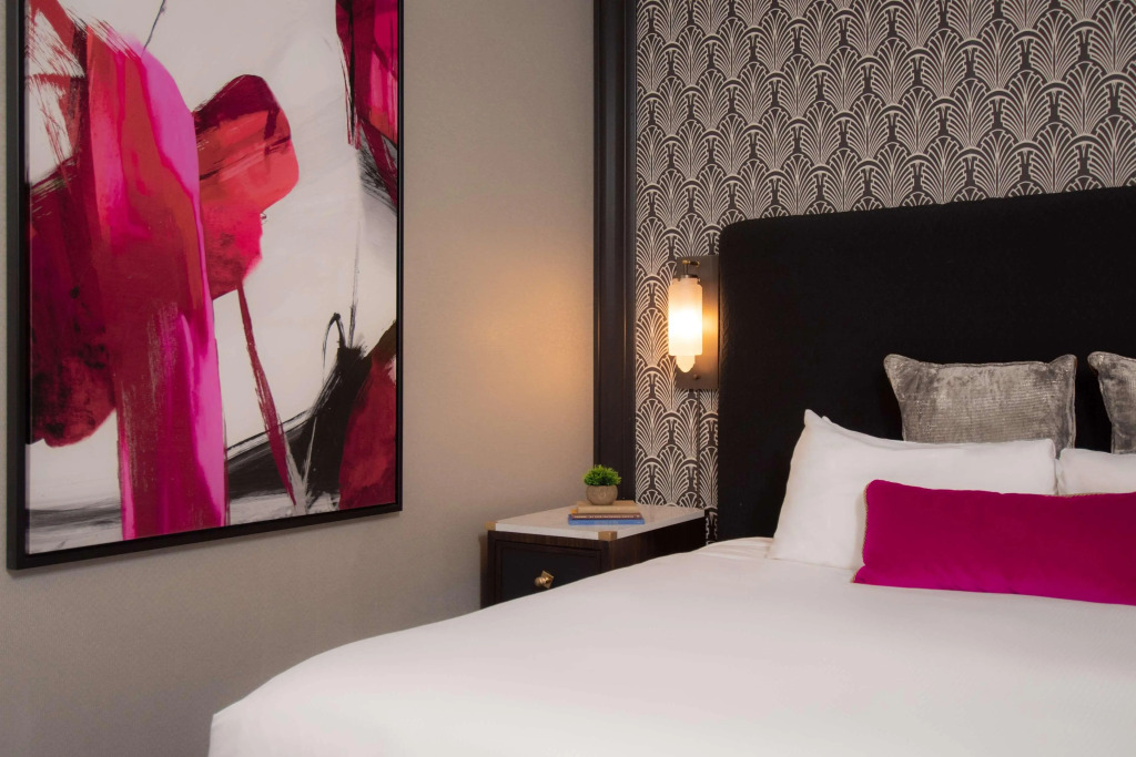 The Allegro Royal Sonesta Hotel Chicago Loop