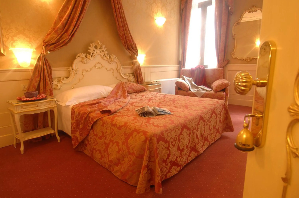 Hotel Becher