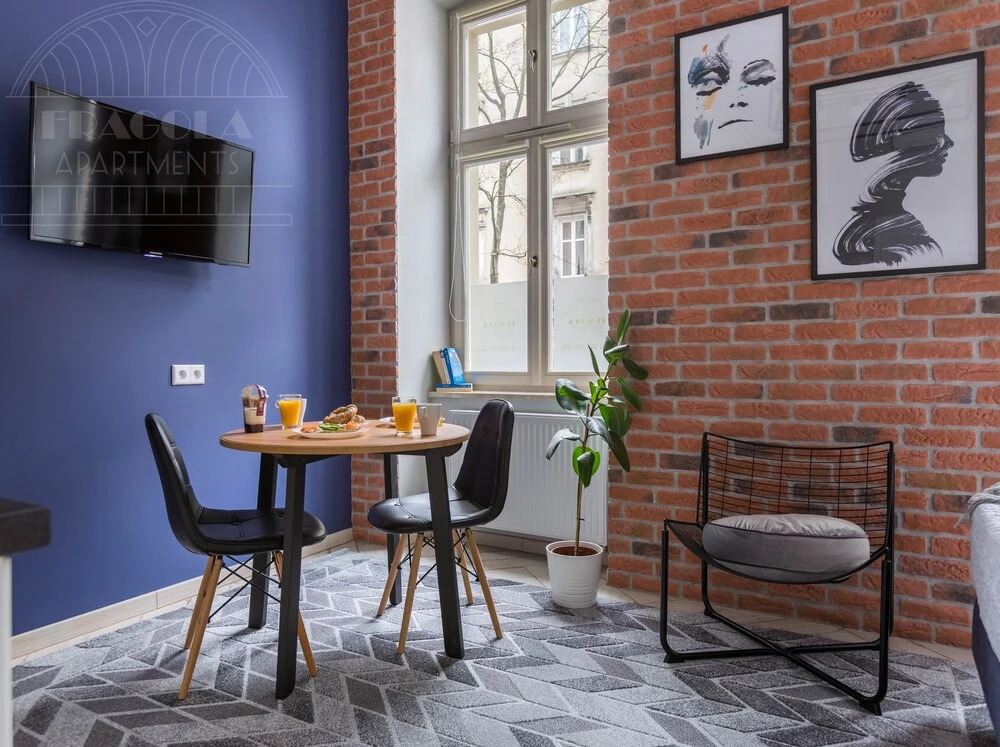 Fragola Apartments