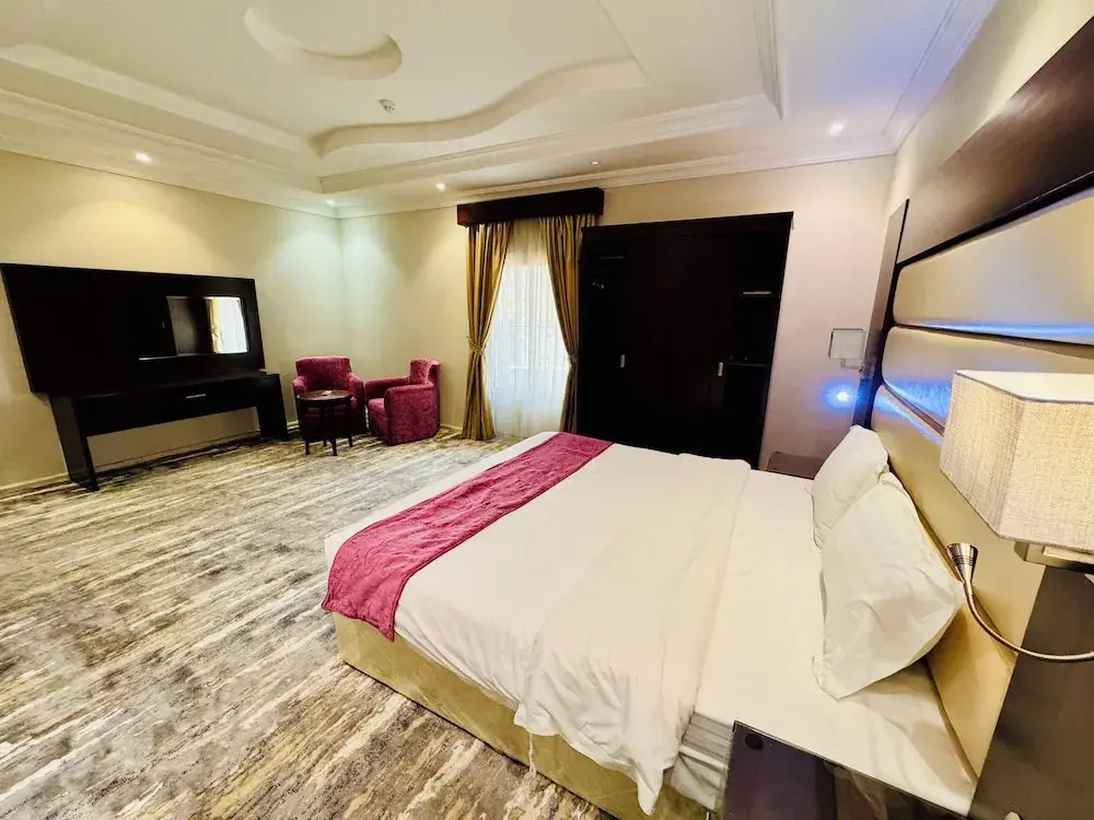 The residence Serviced apartments