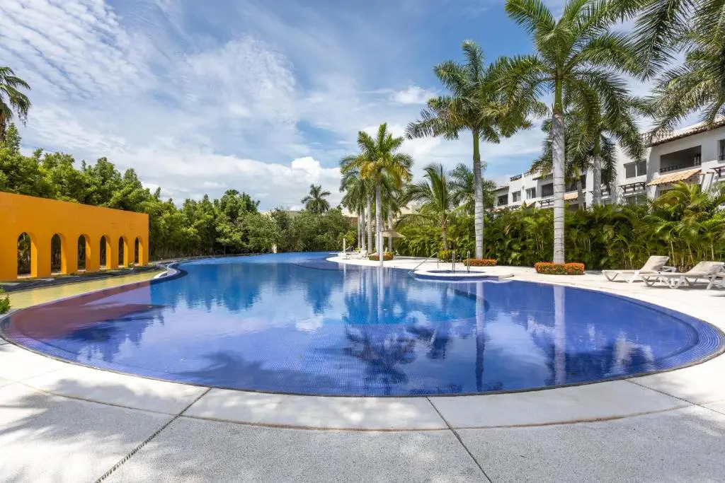 El Tigre Golf Top Rated New 1 BR Apart At Taheima