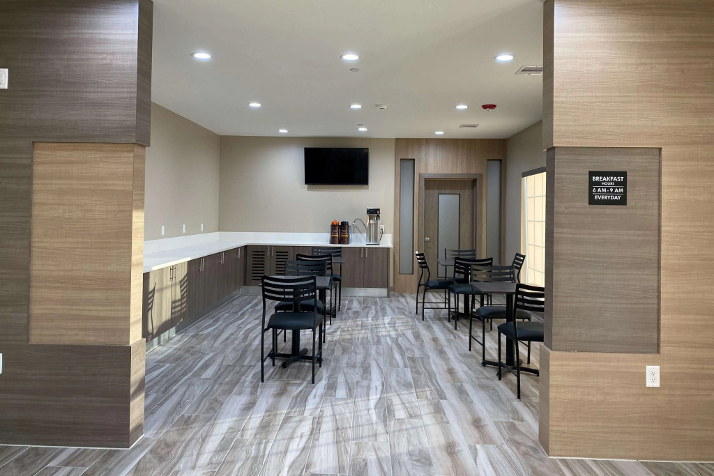 Super 8 by Wyndham Houston NW Beltway 8/West Rd