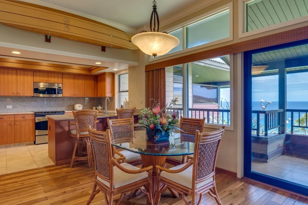 K B M Resorts- Krv-2824 Rare Ridge Top, Second Floor, 1Bd With Sweeping 180-degree Ocean Views!