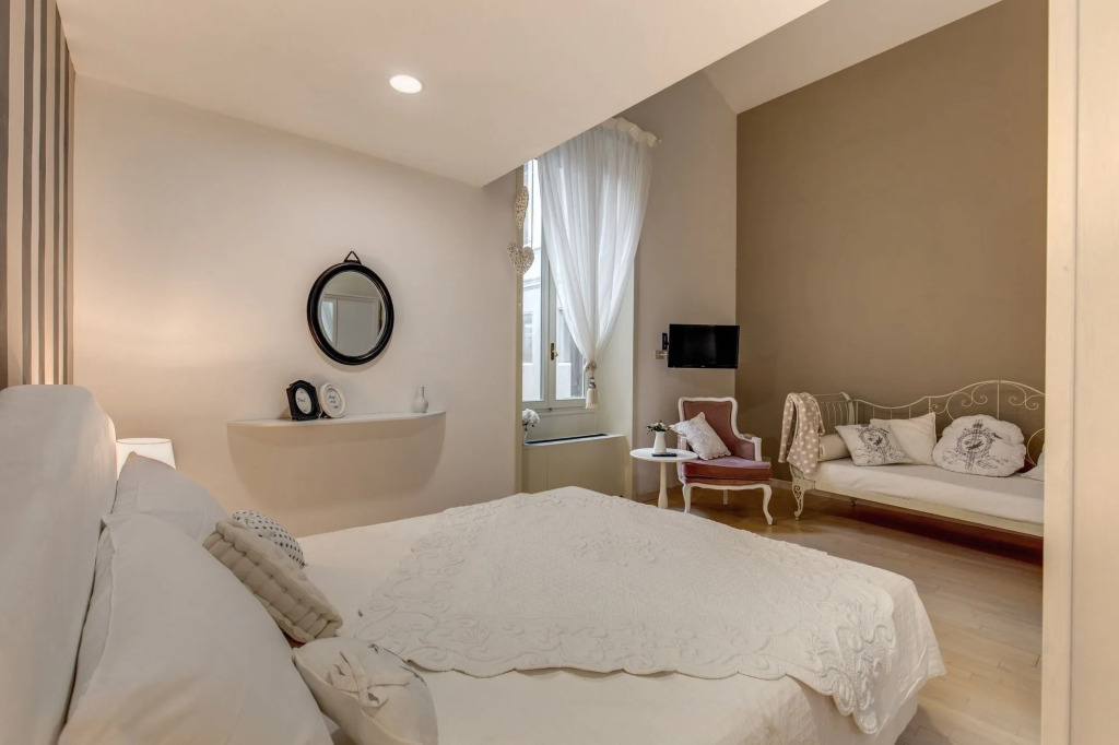 Trevi Miracle Suite