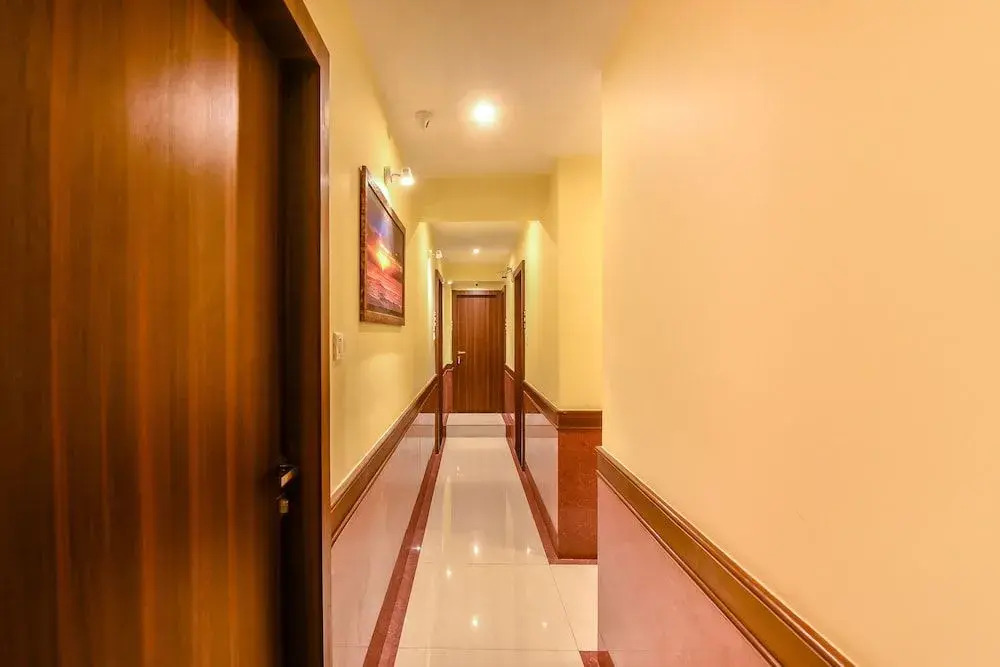 OYO 7840 Artus Inn 2
